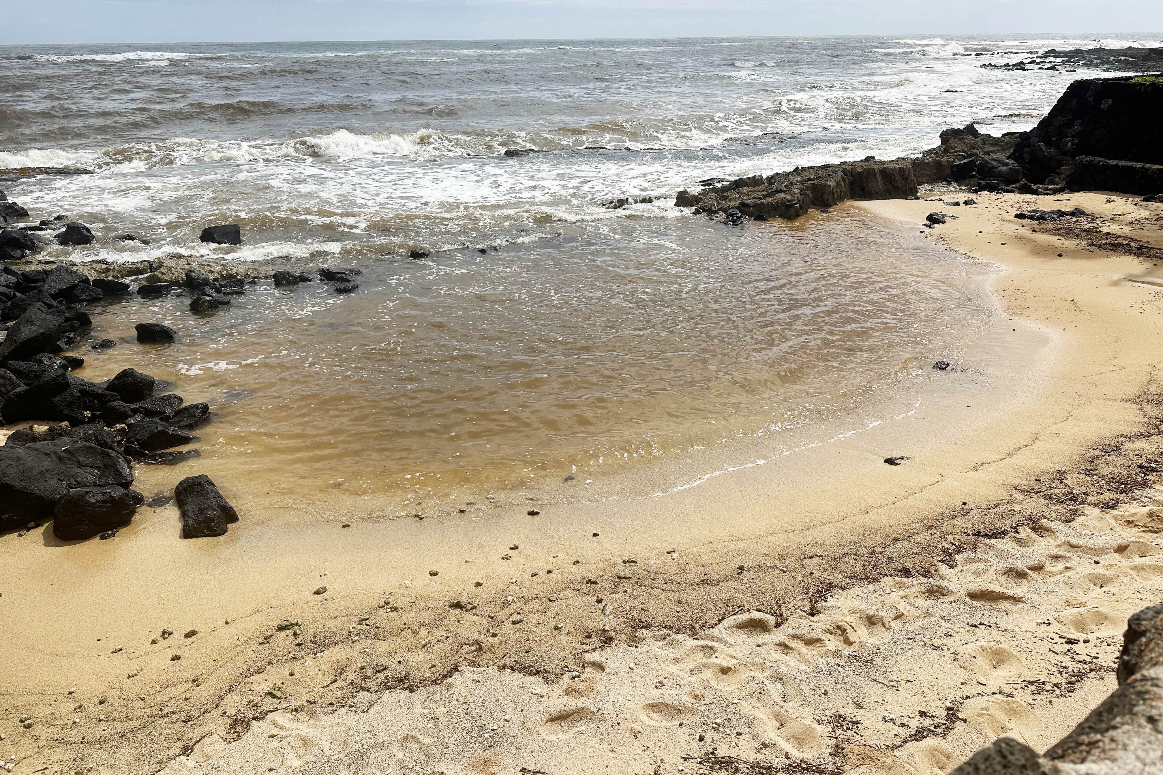 Keiki Cove Beach